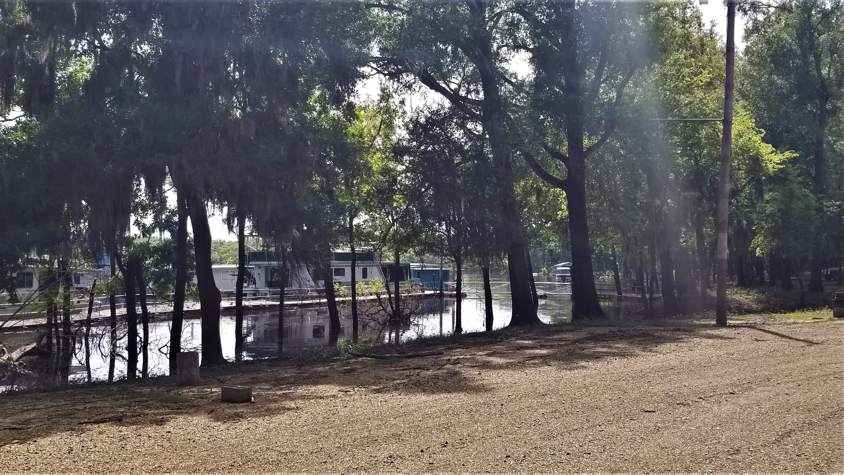 Joey's Moon Lake Marina & RV Park - Photo 3