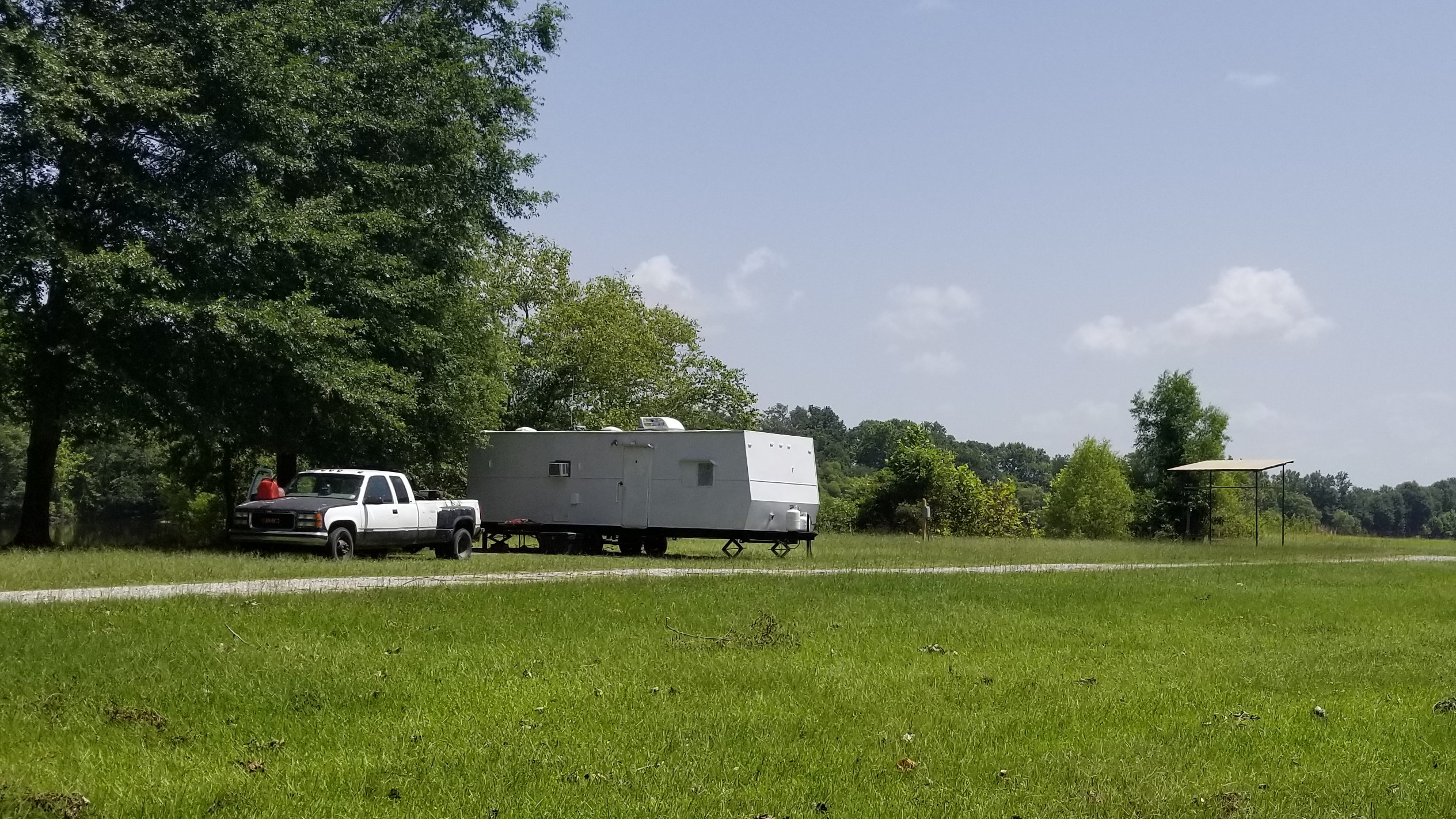 River View RV photo 2