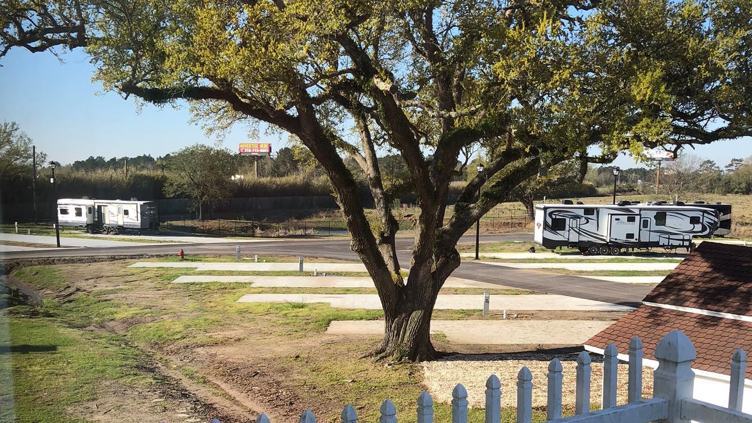 Bender Oaks RV - Photo 2